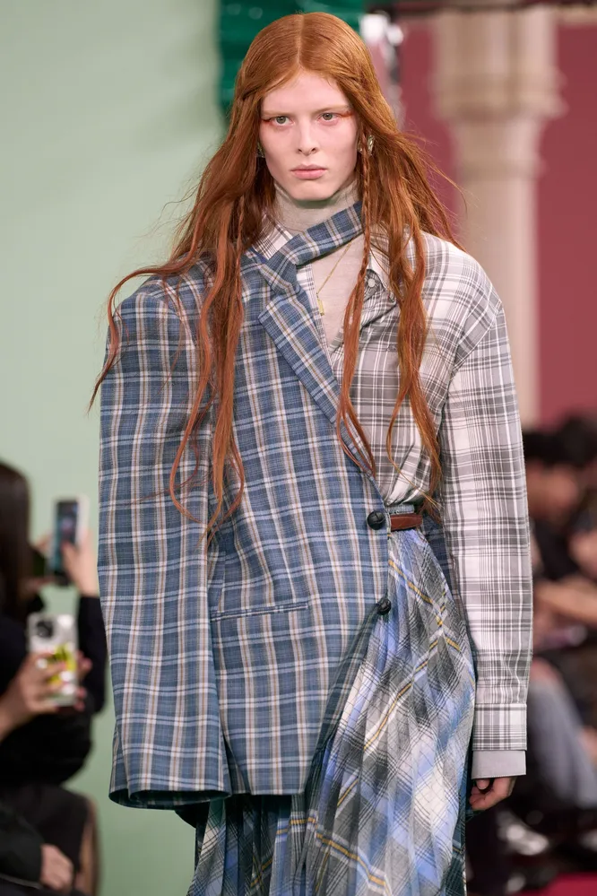 Acne Studios осень-зима 2026/27 Acne Studios осень-зима 2026/27