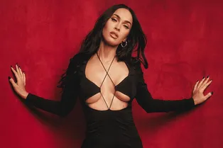 Меган Фокс выпустит коллекцию одежды вместе британским масс-маркет-брендом Boohoo