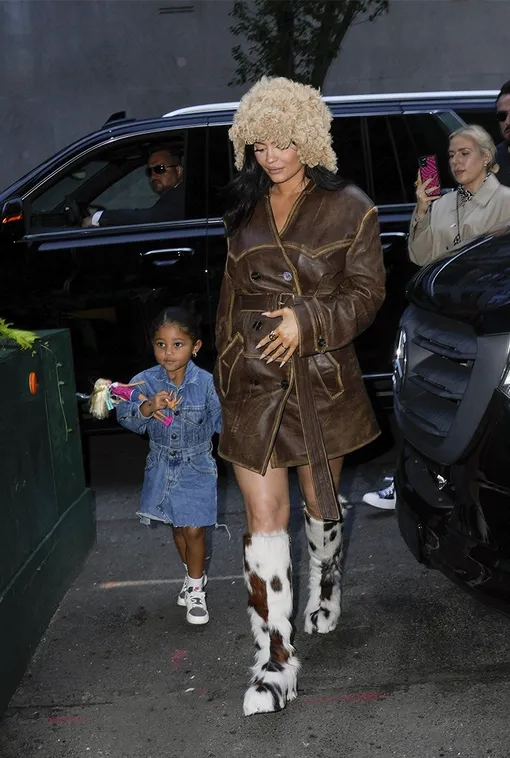 Кайли Дженнер с дочерью Сторми