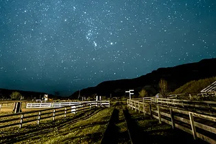 5 мест, где можно насладиться красотой космоса и увидеть небо, усыпанное звездами