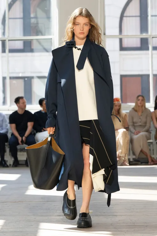 Proenza Schouler весна-лето 2025 Proenza Schouler весна-лето 2025