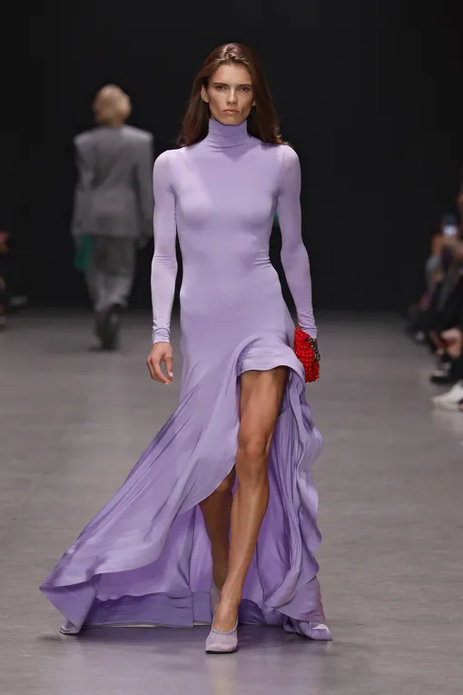 Stella McCartney весна-лето 2026 Stella McCartney весна-лето 2026