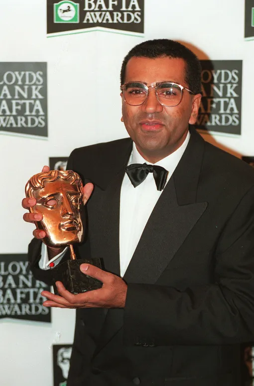 Мартин Башир с наградой BAFTA, 1996
