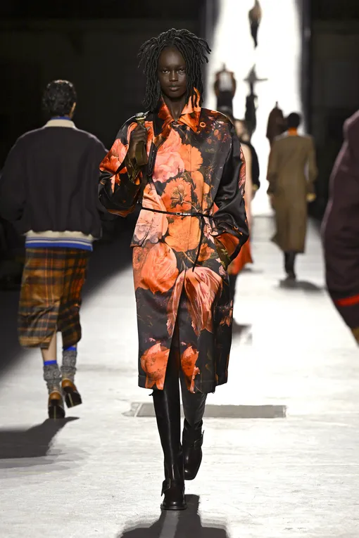 Dries Van Noten осень-зима 2026/27 Dries Van Noten осень-зима 2026/27