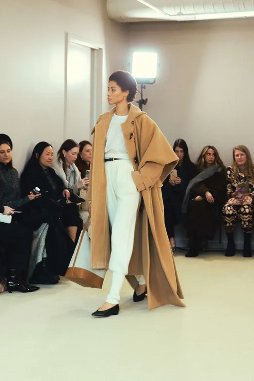 Altuzarra осень-зима 2024/25 Altuzarra осень-зима 2024/25