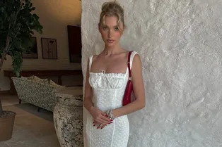 Самое желанное платье на лето — в крестьянском стиле