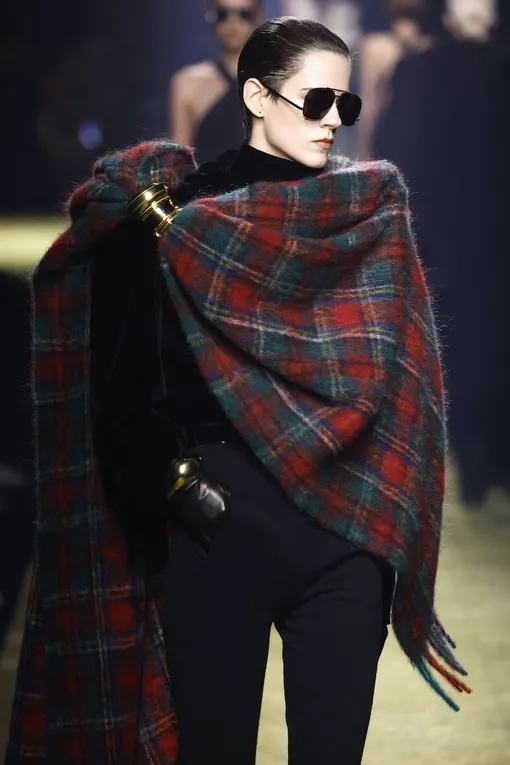 Saint Laurent осень-зима 2023/24 Saint Laurent осень-зима 2023/24