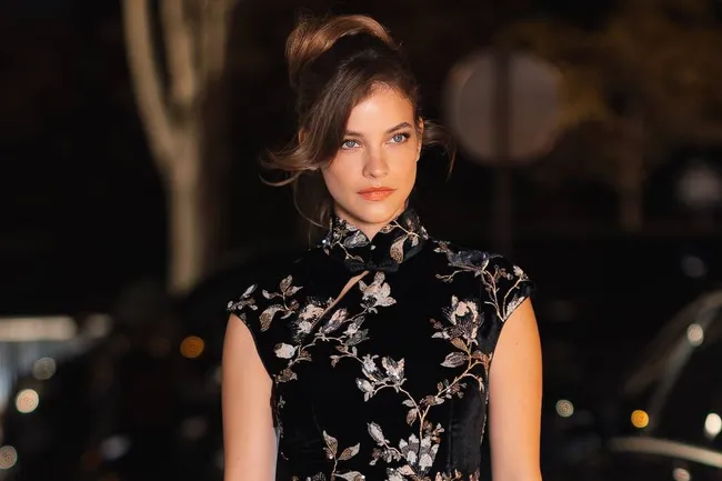 Этот не базовый элемент одежды станет лучшей инвестицией в весенний гардероб