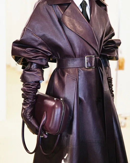 Alexander McQueen осень-зима 2023/24 Alexander McQueen осень-зима 2023/24