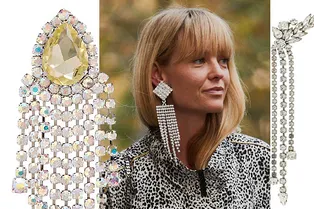 10 пар длинных сережек в духе 80-х, которые превратят любой образ в праздничный