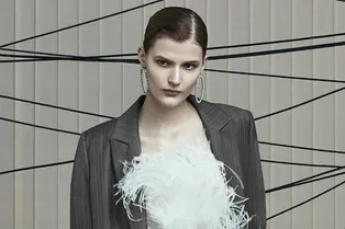 Образ птицы Благовест в лукбуке A La Russe Anastasia Romantsova Образ птицы Благовест в лукбуке A La Russe Anastasia Romantsova