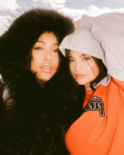 @kyliejenner @kyliejenner