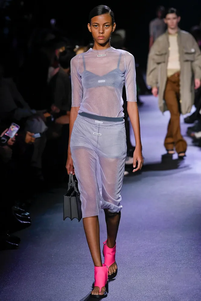 Miu Miu весна-лето 2023 Miu Miu весна-лето 2023