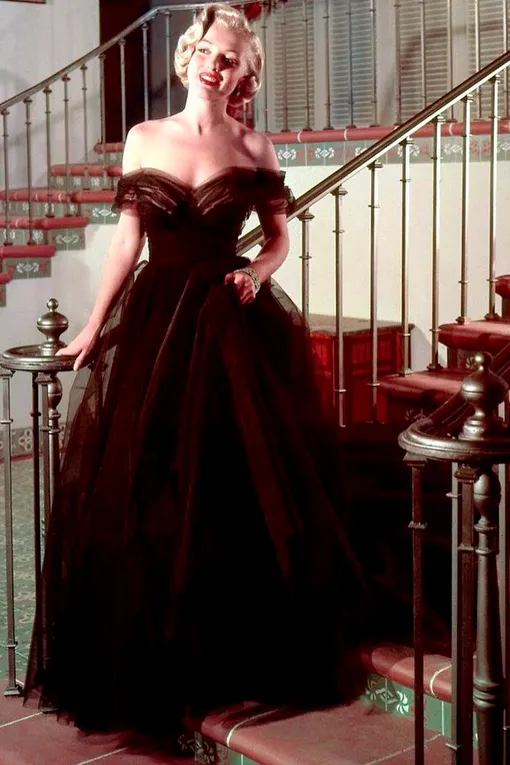 Мэрилин Монро перед церемонией «Оскар», 1951