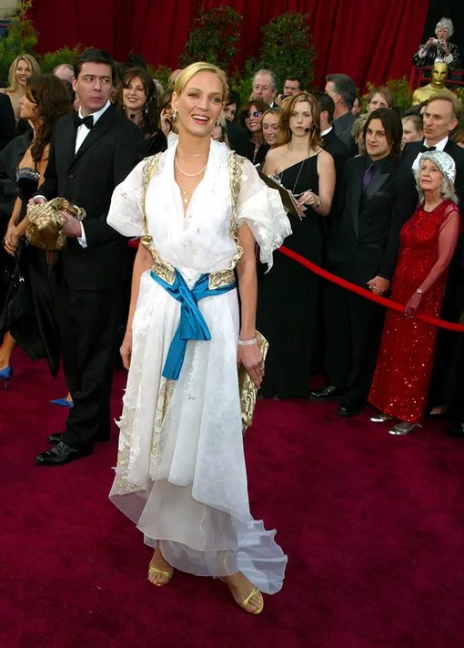 Ума Турман на церемонии «Оскар», 2004 год
