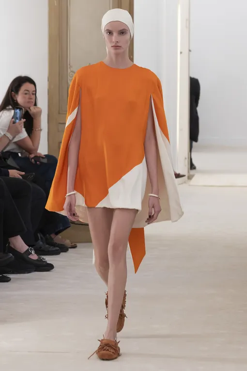 Alberta Ferretti весна-лето 2026 Alberta Ferretti весна-лето 2026