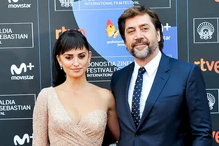Пенелопа Крус и Хавьер Бардем на премьере «Любить Пабло» в Сан-Себастьяне Пенелопа Крус и Хавьер Бардем на премьере «Любить Пабло» в Сан-Себастьяне
