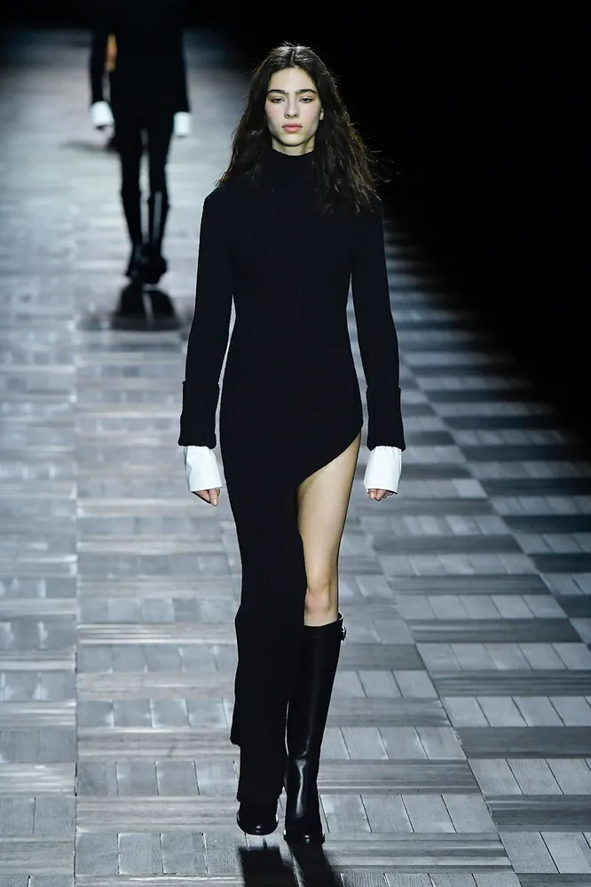 ANN DEMEULEMEESTER осень-зима 2023/24