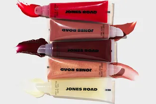 Бобби Браун запустила новый косметический бренд Jones Road