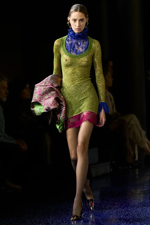 Saint Laurent весна-лето 2025