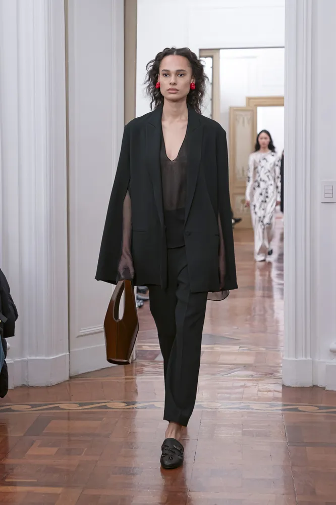 Alberta Ferretti осень-зима 2025/26