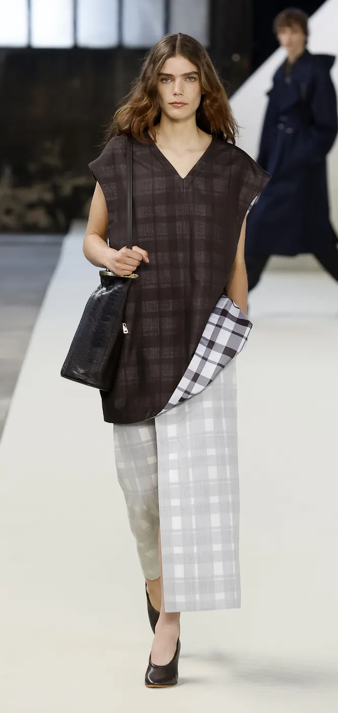 Tod's весна-лето 2025