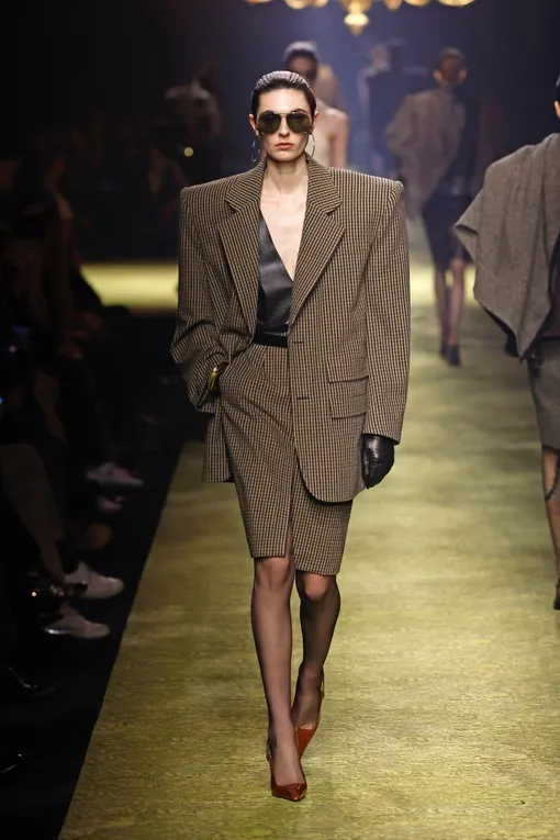 Saint Laurent осень-зима 2023/24 Saint Laurent осень-зима 2023/24