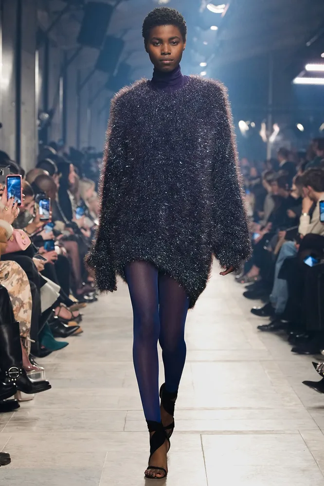 ISABEL MARANT осень-зима 2023/24 ISABEL MARANT осень-зима 2023/24