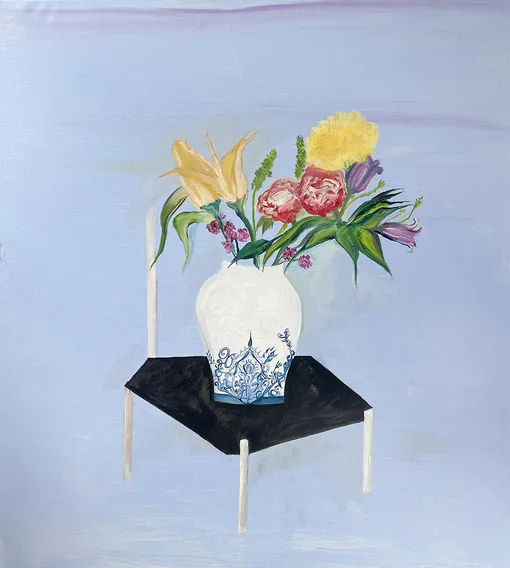 Jolie Alien. «Chair Without Support Covered With a Bouquet», 2023