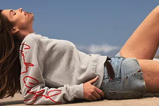 3 известные девушки, у которых есть целлюлит