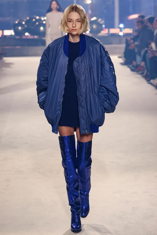 ISABEL MARANT осень-зима 2022/23 ISABEL MARANT осень-зима 2022/23