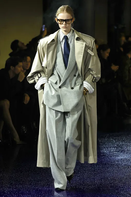 Saint Laurent весна-лето 2025