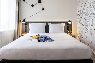 Куда селить иностранных гостей столицы, чтобы они точно остались в восторге