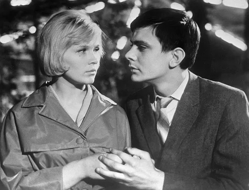 Кадр из фильма «Я шагаю по Москве»