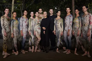 Dior представили капсульную коллекцию на показе в Шанхае