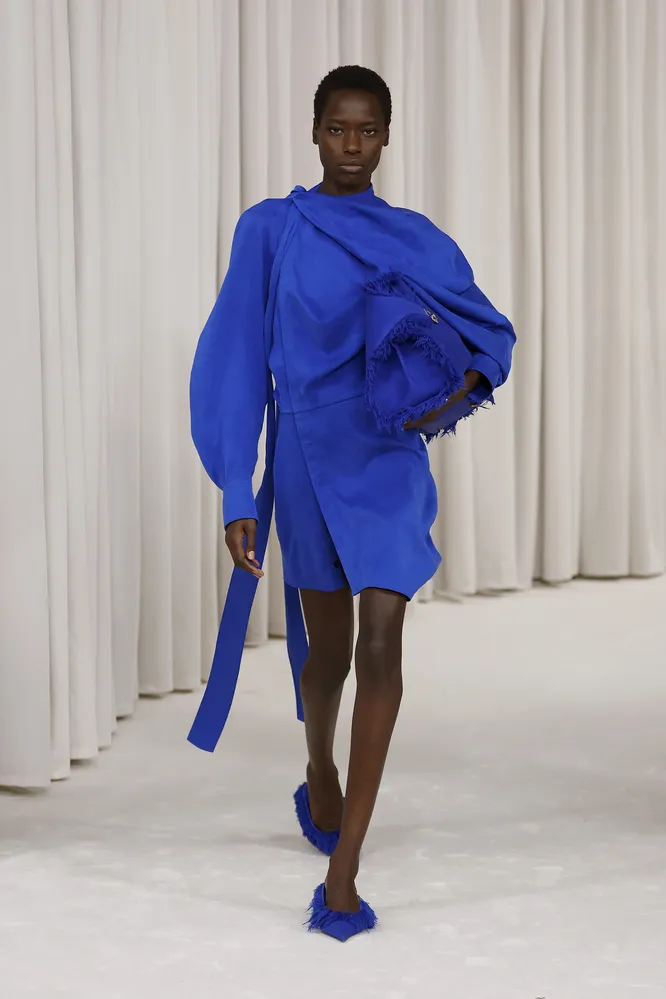 Ferragamo весна-лето 2025