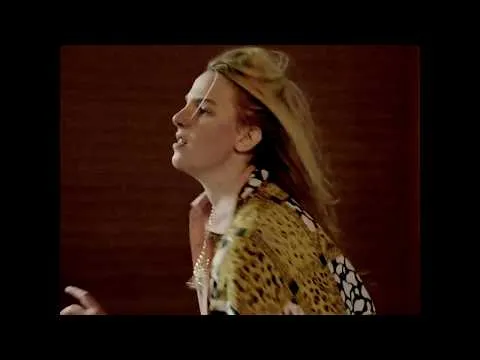 Нажмите и смотрите Нажмите и смотрите