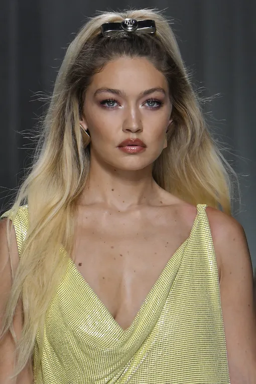 Versace весна-лето 2024 Versace весна-лето 2024