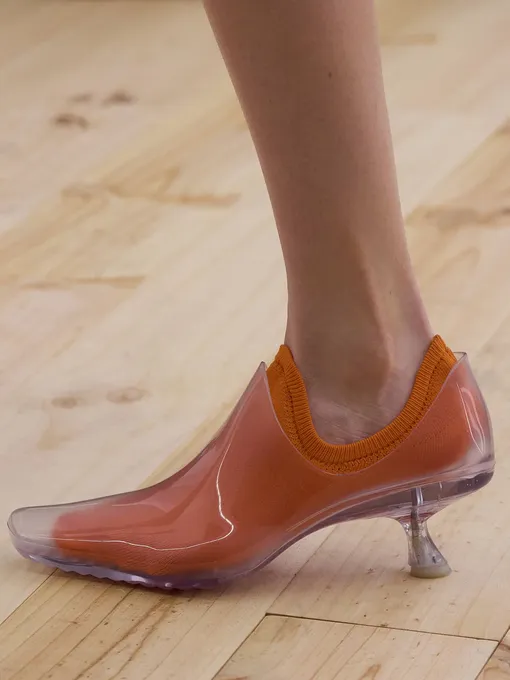 Loewe весна-лето 2026