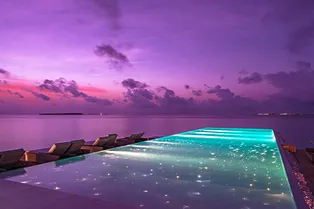 Ленивый отдых на пляже или спорт? Куда поехать, чтобы не пришлось выбирать