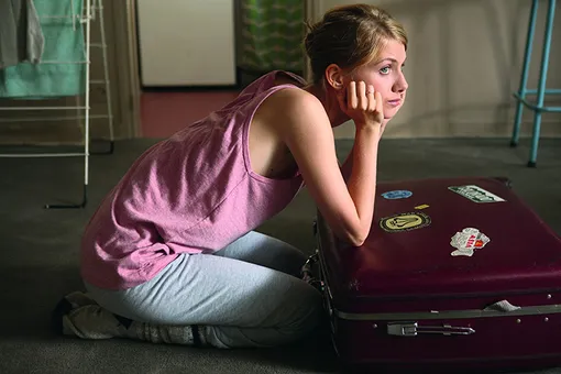 Мелани Лоран в фильме «Джек и Джилл: Любовь на чемоданах», 2008 год