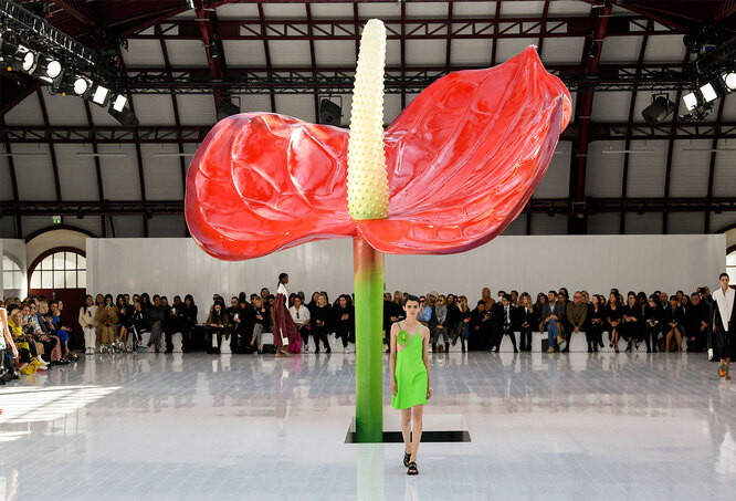 Loewe весна-лето 2023 Loewe весна-лето 2023