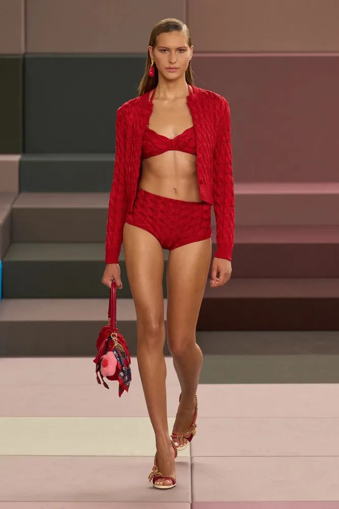 Fendi весна-лето 2026 Fendi весна-лето 2026