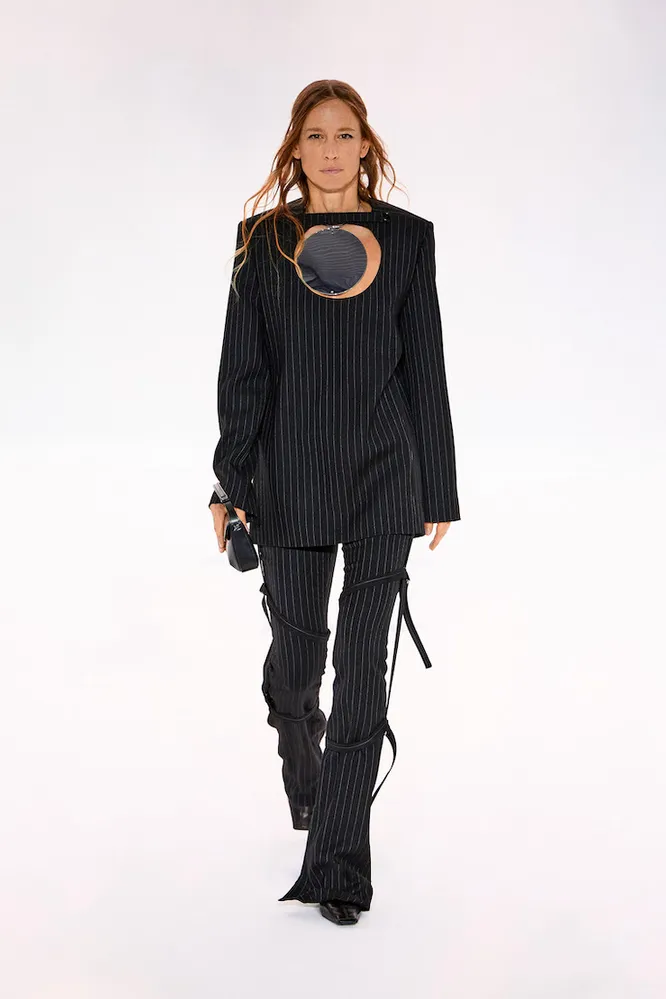 COURREGES осень-зима 2023/24 COURREGES осень-зима 2023/24