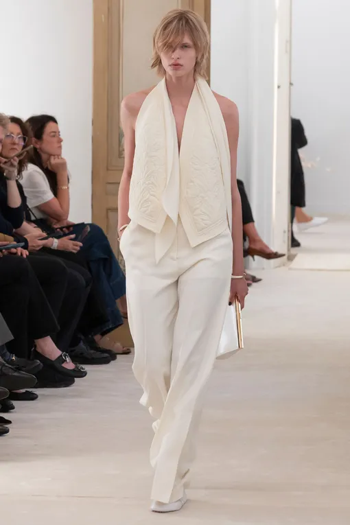 Alberta Ferretti весна-лето 2026 Alberta Ferretti весна-лето 2026