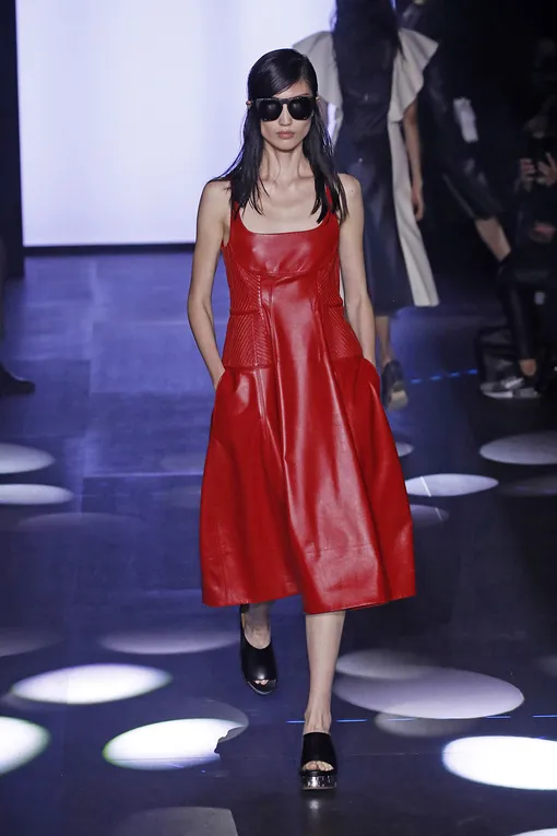 Chloé весна-лето 2023 Chloé весна-лето 2023