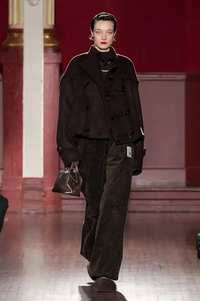 Maison Mihara Yasuhiro осень-зима 2026/27 Maison Mihara Yasuhiro осень-зима 2026/27