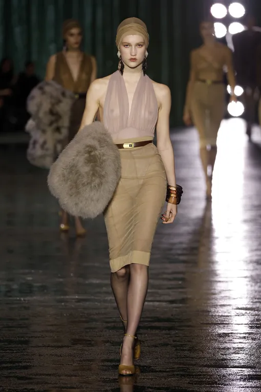 Saint Laurent осень-зима 2024/2025 Saint Laurent осень-зима 2024/2025