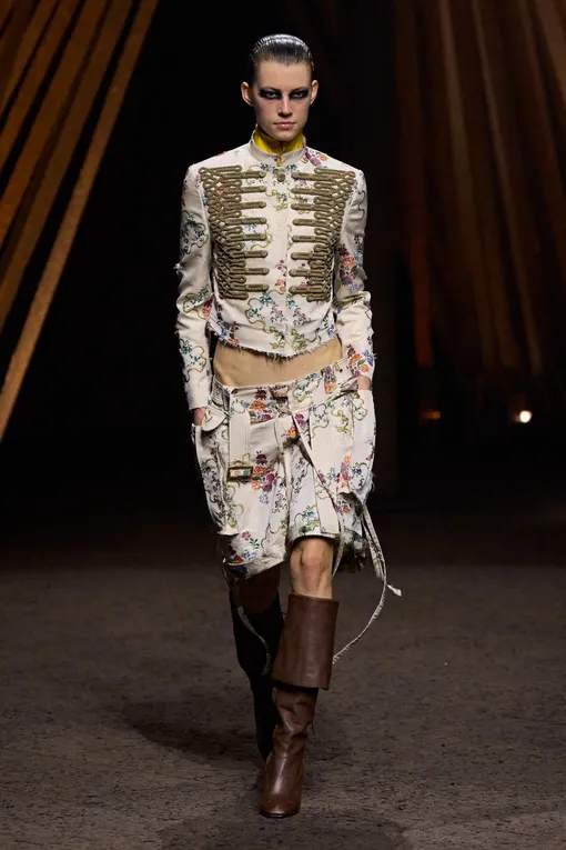 McQueen весна-лето 2026