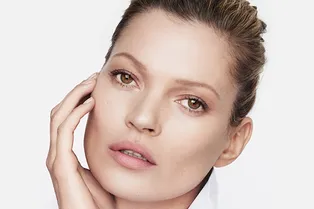 Эксперименты с маникюром: выбор звезд Эксперименты с маникюром: выбор звезд